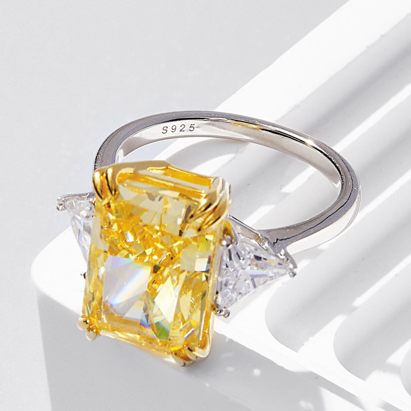 Elongated cushion crushed ice cut yellow cubic zirconia engagement ring o 1hfdnr77md1v1qrh1fff1rd9121d6o