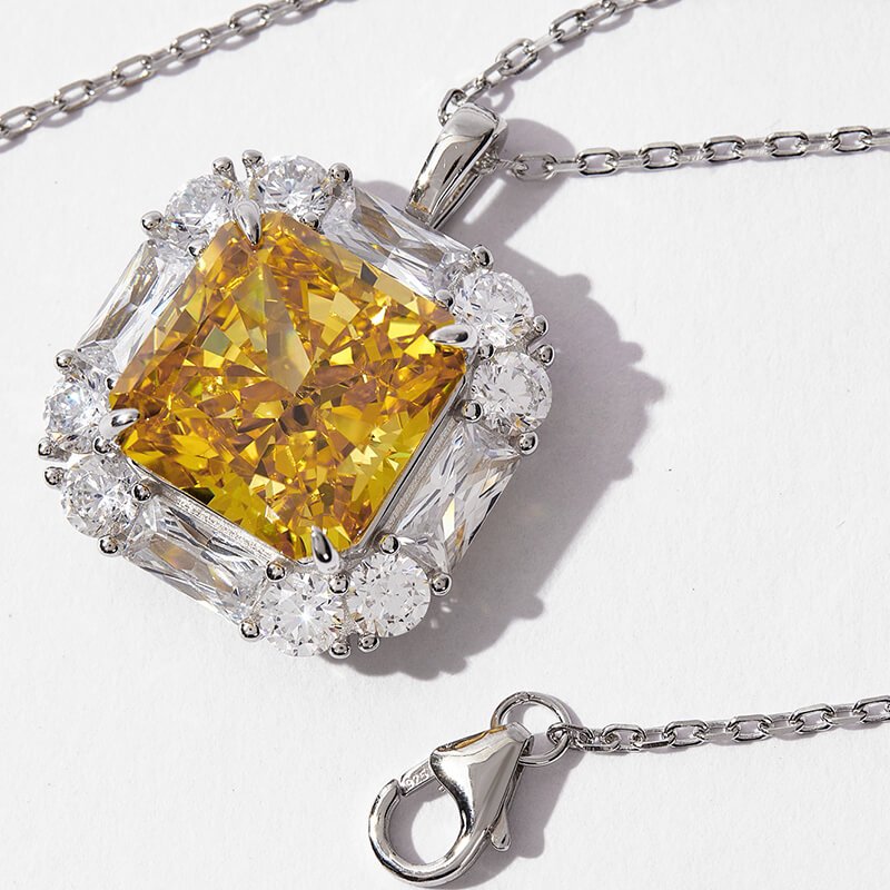 Cushion shape crushed ice cut yellow cubic zirconia pendant necklace o 1hfglcj9eau47tp18gp1jq81cffce
